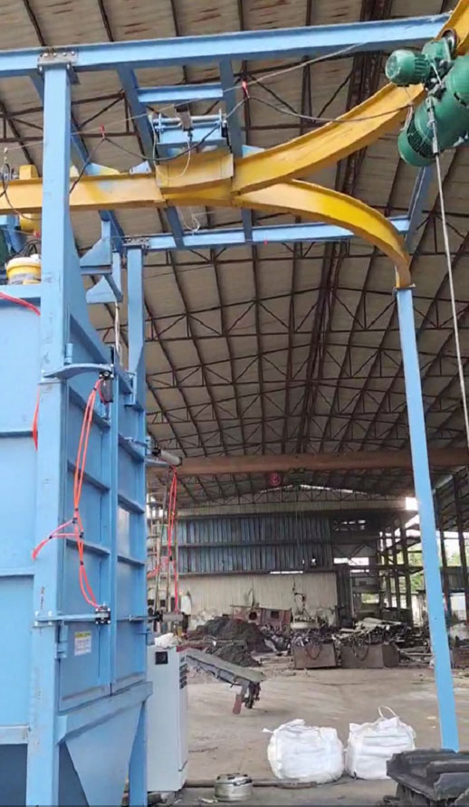 雙吊鉤式拋丸機(jī) 雙吊鉤式拋丸機(jī)